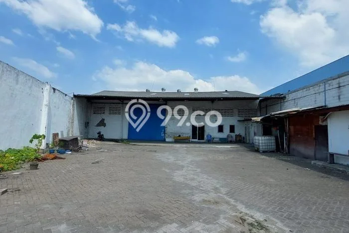 Gudang untuk disewa di Asemrowo punya LT 2900m2 & LB 2500m2 harga sewa kompetitif Gudang untuk disewa di Asemrowo punya LT 2900m2 & LB 2500m2 harga sewa kompetitif
