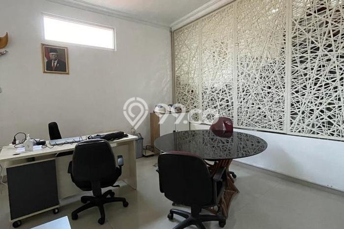 Komersial Lokasi Premium di Wonokromo, Luas 540m2m², Mainroad Komersial Lokasi Premium di Wonokromo, Luas 540m2m², Mainroad
