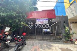 Ruko untuk Disewa di Pusat Surabaya Luas Bangunan 450m2 Ruko untuk Disewa di Pusat Surabaya Luas Bangunan 450m2