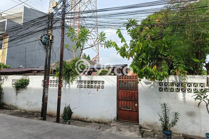 Siap Huni Rumah Mewah 4 Kamar di Grogol Petamburan Dekat ke Mana Saja Siap Huni Rumah Mewah 4 Kamar di Grogol Petamburan Dekat ke Mana Saja