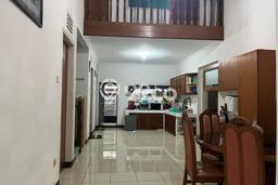 Rumah Elit LB 255m2 Siap Huni Desain Elegan di Pajajaran, Bandung Rumah Elit LB 255m2 Siap Huni Desain Elegan di Pajajaran, Bandung