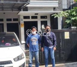Rumah lokasi Antapani, Bandung, Luas 137m² LB 170m² Rumah lokasi Antapani, Bandung, Luas 137m² LB 170m²