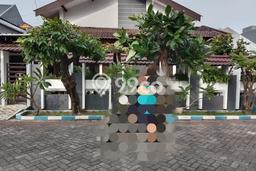 Jual Rumah Mewah Elegan Dengan View Cantik di Manyar, Surabaya Jual Rumah Mewah Elegan Dengan View Cantik di Manyar, Surabaya