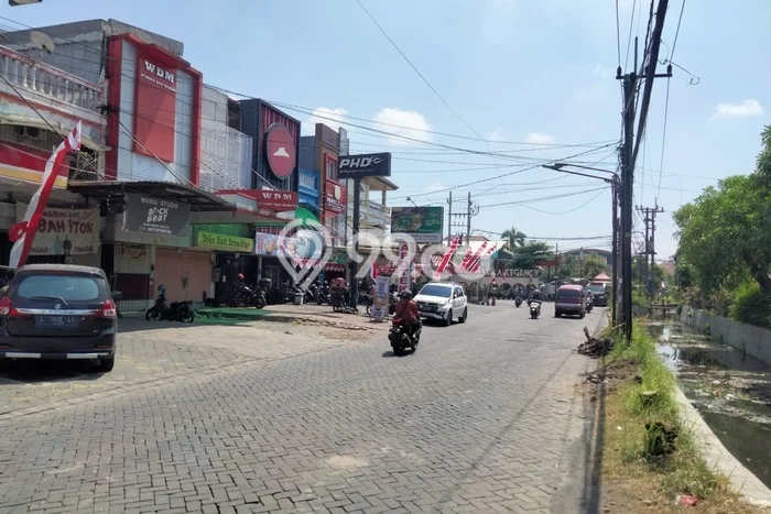 Ruko Dijual Lokasi Stratagis di Gayungan Surabaya Cocok untuk Bisnis Ruko Dijual Lokasi Stratagis di Gayungan Surabaya Cocok untuk Bisnis