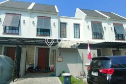 Dijual Hunian Rumah Terawat 2 Kamar di Kebraon, Surabaya Dijual Hunian Rumah Terawat 2 Kamar di Kebraon, Surabaya