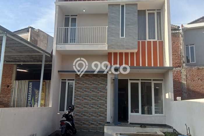 Rumah Strategis Modern Lb 70m2 di Batu, Batu Rumah Strategis Modern Lb 70m2 di Batu, Batu