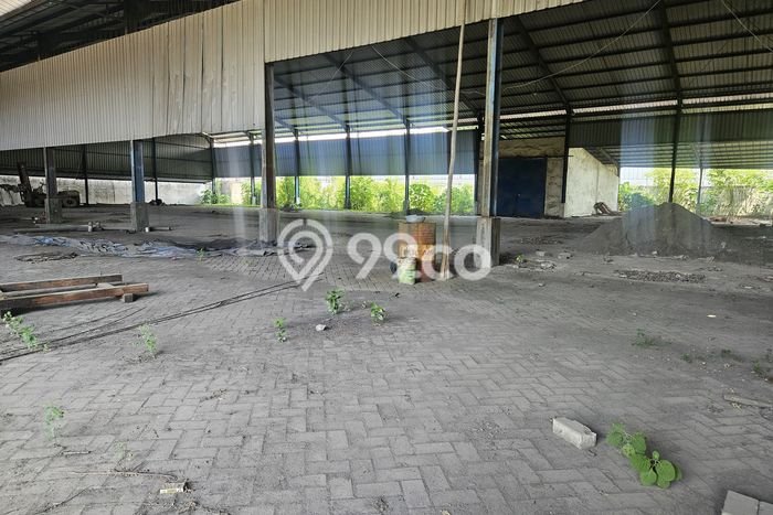Gudang Dijual Lokasi Emas di Krian Luas 4450m2 Gudang Dijual Lokasi Emas di Krian Luas 4450m2