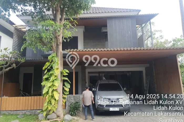 Rumah Modern Cantik 5 KT Siap Huni di Wiyung Rumah Modern Cantik 5 KT Siap Huni di Wiyung