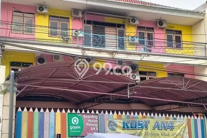 Rumah Kost untuk Dijual di Surabaya Kota Punya 66 Kamar Rumah Kost untuk Dijual di Surabaya Kota Punya 66 Kamar