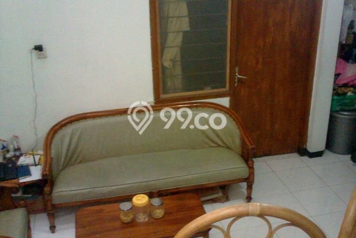 Hunian Cantik Modern Lb 195m2 di Rungkut, Surabaya Hunian Cantik Modern Lb 195m2 di Rungkut, Surabaya