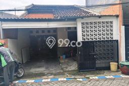For Sale Rumah 3 Kamar Lokasi Strategis Nyaman dan Strategis di Wiyung For Sale Rumah 3 Kamar Lokasi Strategis Nyaman dan Strategis di Wiyung
