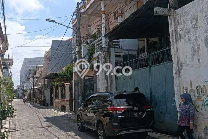 For Sale Rumah 3 Kamar Lokasi Ideal Bagus dan Strategis di Tambaksari For Sale Rumah 3 Kamar Lokasi Ideal Bagus dan Strategis di Tambaksari