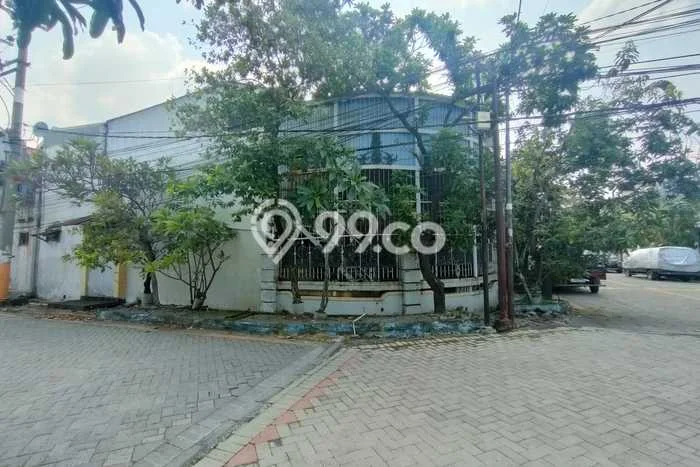 Hunian Cantik Minimalis Lb 150m2 di Rungkut, Surabaya Hunian Cantik Minimalis Lb 150m2 di Rungkut, Surabaya