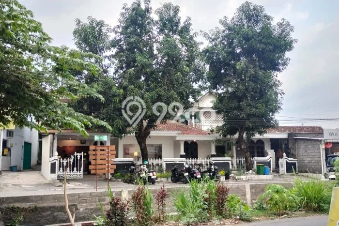 Jual Rumah Strategis Bagus Punya 4 KT di Mlati Sleman - Jual Rumah Strategis Bagus Punya 4 KT di Mlati Sleman -