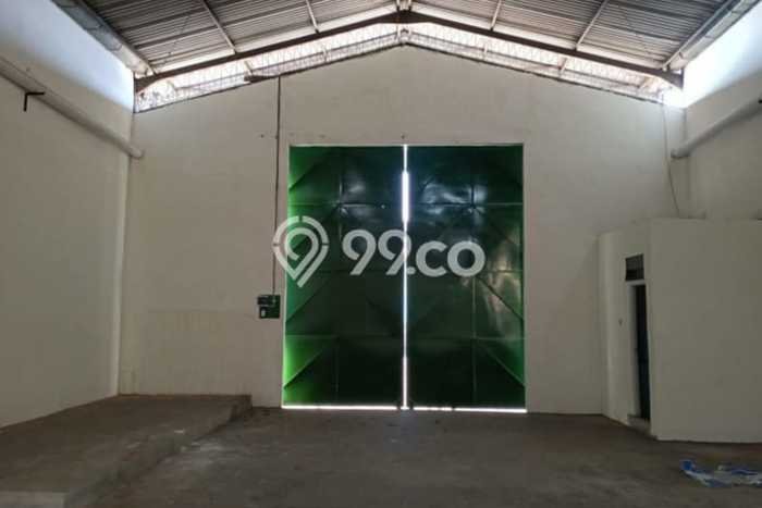 Unit Gudang Dijual di Surabaya LT 500m2 & LB 450m2 Unit Gudang Dijual di Surabaya LT 500m2 & LB 450m2