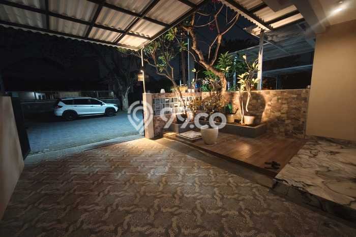 Rumah Luas Asri 3 KT Siap Pakai di Menganti Surabaya Rumah Luas Asri 3 KT Siap Pakai di Menganti Surabaya