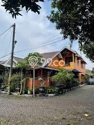 Hunian Cantik Modern Lb 415m2 di Sidoarjo, Sidoarjo Hunian Cantik Modern Lb 415m2 di Sidoarjo, Sidoarjo