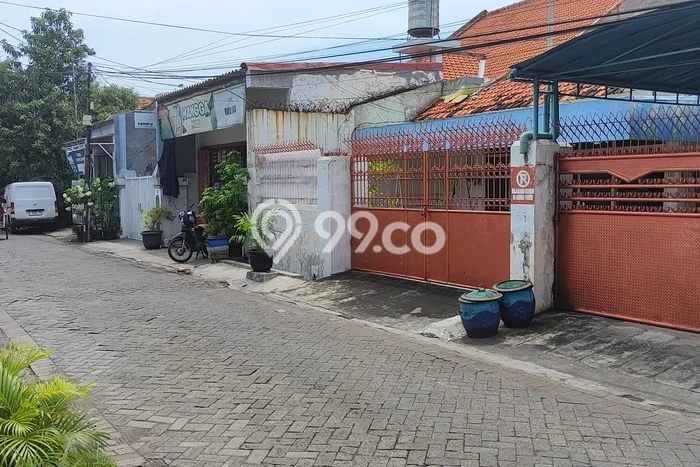 Rumah Modern Cantik 2 KT Bisa Langsung Pindah di Kenjeran Rumah Modern Cantik 2 KT Bisa Langsung Pindah di Kenjeran