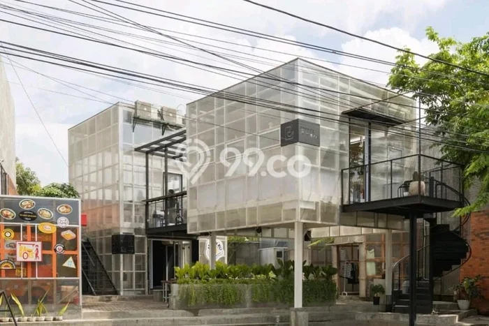 Komersial Disewa di Sidoarjo, Sidoarjo, LT 300m2 / LB 200m2 Komersial Disewa di Sidoarjo, Sidoarjo, LT 300m2 / LB 200m2