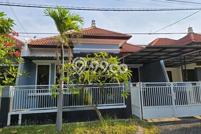 PREMIUM CHOICE! Rumah kawasan Pondok Tjandra, 3 KT, Area Strategis, LT 135m2m² Bangunan 91m2m² PREMIUM CHOICE! Rumah kawasan Pondok Tjandra, 3 KT, Area Strategis, LT 135m2m² Bangunan 91m2m²