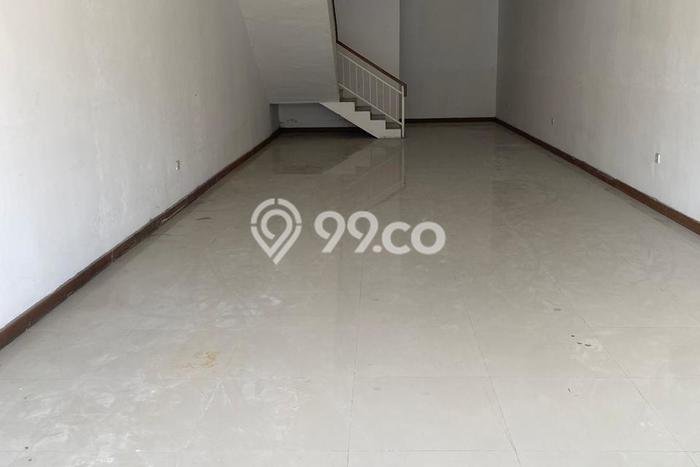 Ruko Disewa di Badung dengan LB 240m2 Area Komersial Ramai Ruko Disewa di Badung dengan LB 240m2 Area Komersial Ramai