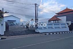 Gudang Area Komersial di Gatot Subroto, Luas 460m², Kawasan Niaga Gudang Area Komersial di Gatot Subroto, Luas 460m², Kawasan Niaga