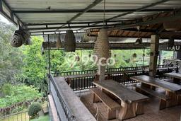 Disewakan Komersial Premium Kawasan Gatot Subroto, Luas 300m², Lokasi Komersial, Jalan Bagus Disewakan Komersial Premium Kawasan Gatot Subroto, Luas 300m², Lokasi Komersial, Jalan Bagus