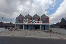 KEUNTUNGAN BERLIPAT! Ruko di Denpasar Barat, Luas 144m2m², Lokasi Mainroad KEUNTUNGAN BERLIPAT! Ruko di Denpasar Barat, Luas 144m2m², Lokasi Mainroad