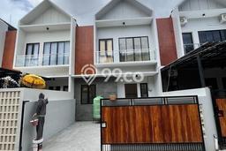 For Sale Hunian Rumah Terawat 3 KT di Peguyangan Kangin, Denpasar For Sale Hunian Rumah Terawat 3 KT di Peguyangan Kangin, Denpasar