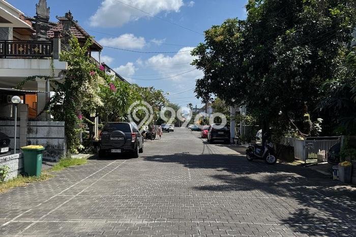 Rumah Modern 4 KT di Gatot Subroto Denpasar Full Furnished Rumah Modern 4 KT di Gatot Subroto Denpasar Full Furnished