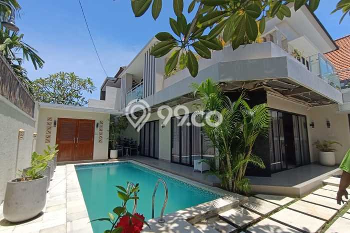 Vila Nyaman Kawasan , Luas 200m2m², View Menarik sekitar Vila Nyaman Kawasan , Luas 200m2m², View Menarik sekitar