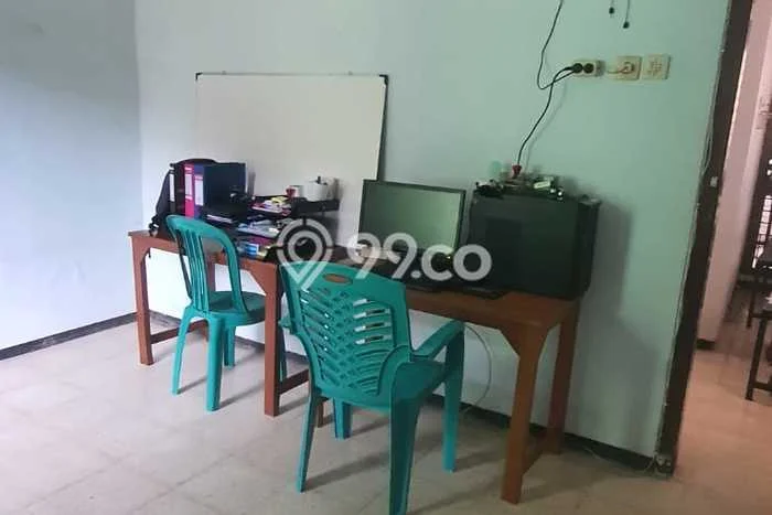 For Sale Rumah 5 Kamar Lokasi Strategis Bagus dan Strategis di Pedurungan For Sale Rumah 5 Kamar Lokasi Strategis Bagus dan Strategis di Pedurungan