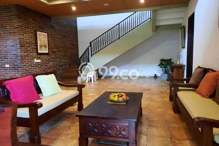 Dijual Rumah Premium dengan Fasilitas Sekitar Lengkap di Ungaran Barat, Semarang Dijual Rumah Premium dengan Fasilitas Sekitar Lengkap di Ungaran Barat, Semarang