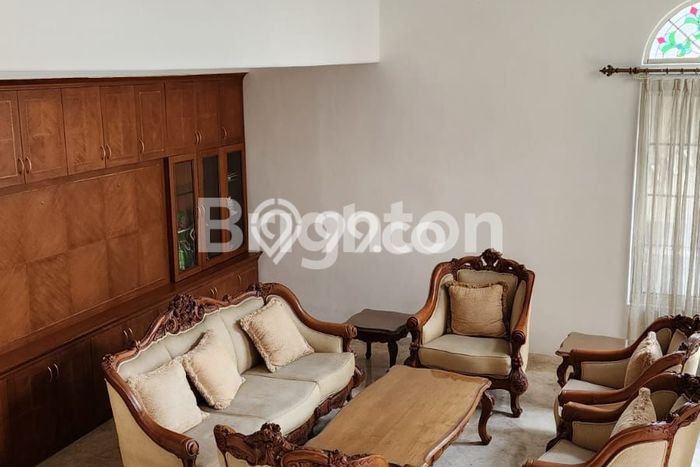 Rumah area Lippo Karawaci, Lingkungan Strategis, 6 KT Rumah area Lippo Karawaci, Lingkungan Strategis, 6 KT
