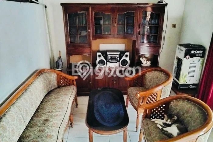 Rumah Modern Minimalis 4 Kamar Bisa Langsung Pindah di Karawaci Rumah Modern Minimalis 4 Kamar Bisa Langsung Pindah di Karawaci