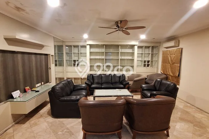Rumah Sewa Tangerang LT 288m2 LB 385m2 Kawasan Lippo Karawaci Rumah Sewa Tangerang LT 288m2 LB 385m2 Kawasan Lippo Karawaci