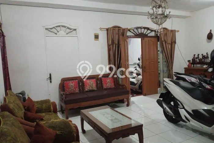 Rumah Minimalis 4 Kamar LT 236m2 di Kalisari Rumah Minimalis 4 Kamar LT 236m2 di Kalisari