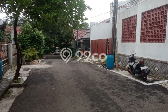 Dijual Rumah Ideal Siap Huni di Jakarta Timur Strategis Dijual Rumah Ideal Siap Huni di Jakarta Timur Strategis