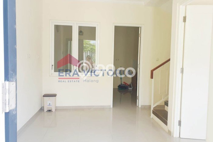 Lokasi strategis! Rumah siap huni dikontrakkan di Blimbing LB 54m2 Lokasi strategis! Rumah siap huni dikontrakkan di Blimbing LB 54m2