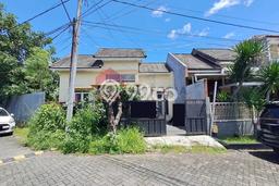 Lokasi strategis! Rumah siap pakai dikontrakkan di Blimbing LB 50m2 Lokasi strategis! Rumah siap pakai dikontrakkan di Blimbing LB 50m2