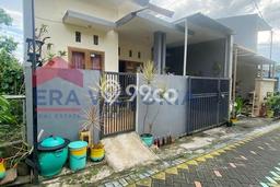 Dijual Rumah Siap Huni di Blimbing Malang Harga Rp 450 Juta LT 84m2 Dijual Rumah Siap Huni di Blimbing Malang Harga Rp 450 Juta LT 84m2