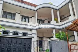 Jual Rumah Luas Elegan Dengan View Eksklusif di Pondok Indah, Jakarta Selatan Jual Rumah Luas Elegan Dengan View Eksklusif di Pondok Indah, Jakarta Selatan