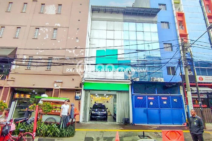 Untuk Dijual! Kantor di Mangga Besar Jakarta Barat LT 79m2 / LB 200m2 Kawasan Bisnis Untuk Dijual! Kantor di Mangga Besar Jakarta Barat LT 79m2 / LB 200m2 Kawasan Bisnis
