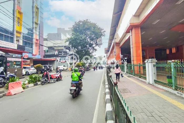 Untuk Dijual! Kantor di Mangga Besar Jakarta Barat LT 79m2 / LB 200m2 Kawasan Bisnis Untuk Dijual! Kantor di Mangga Besar Jakarta Barat LT 79m2 / LB 200m2 Kawasan Bisnis