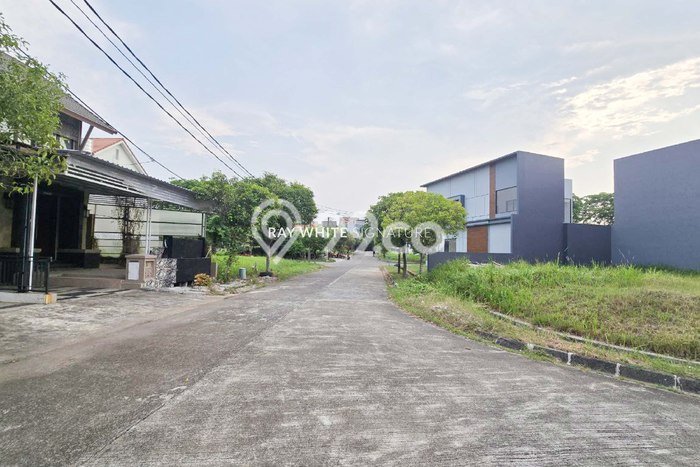 For Sale Rumah 0 Kamar Lokasi Ideal Bagus dan Strategis di Cikarang Selatan For Sale Rumah 0 Kamar Lokasi Ideal Bagus dan Strategis di Cikarang Selatan