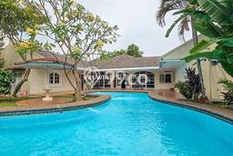 Dijual Rumah Premium dengan Fasilitas Sekitar Lengkap di Mampang Prapatan, Jakarta Selatan Dijual Rumah Premium dengan Fasilitas Sekitar Lengkap di Mampang Prapatan, Jakarta Selatan
