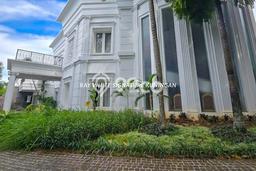 Ready to Use! Premium House LT 1564m2 Desain Modern di Setiabudi Ready to Use! Premium House LT 1564m2 Desain Modern di Setiabudi