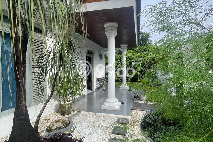 For Sale Rumah Mewah Exclusive di Kebayoran Lama, Jakarta Selatan For Sale Rumah Mewah Exclusive di Kebayoran Lama, Jakarta Selatan