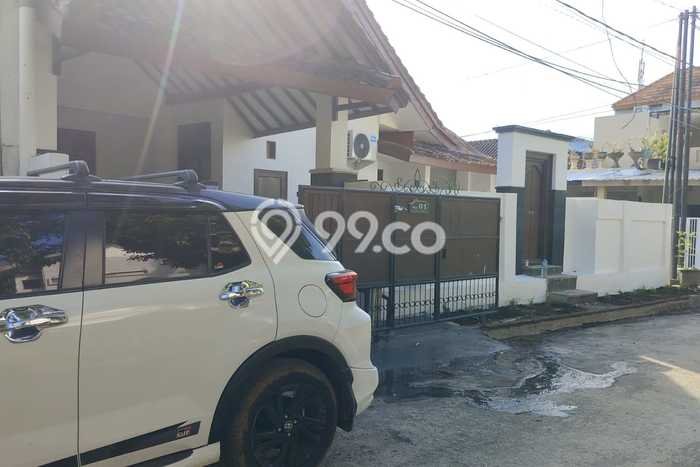 Rumah di Balangan, 2 KT, Design Modern, Luas 125m² Bangunan 100m² Rumah di Balangan, 2 KT, Design Modern, Luas 125m² Bangunan 100m²