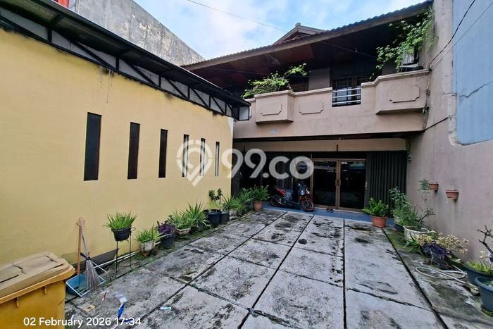 Area Strategis! Disewakan Ruko Lokasi Jatinegara, Jakarta Timur Cocok untuk Bisnis Area Strategis! Disewakan Ruko Lokasi Jatinegara, Jakarta Timur Cocok untuk Bisnis